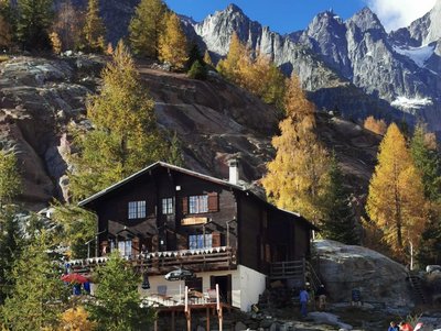 Burghütte (1750m) | Andenmatten Johannes