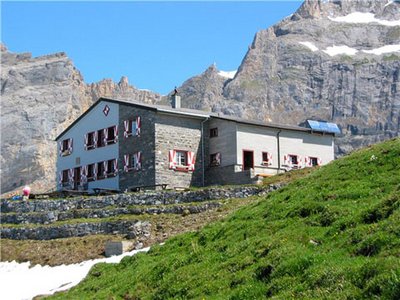 Rugghubelhütte (2290m) | Künzli Claudia