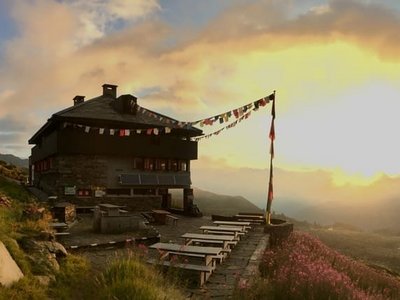 Campo Tencia, Capanna (2140m) | Porcu Paco e Valeria Grandi