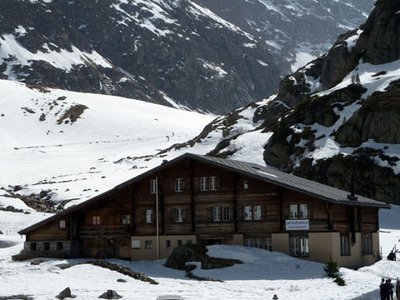 Steinalp Lodge (1865m) | Michel Jacqueline & Thomas